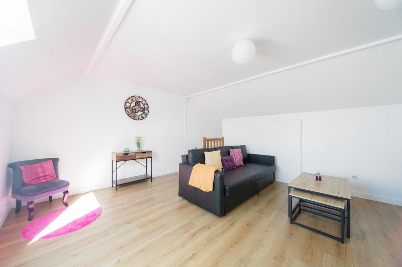 Le Perruche Apartment Collegien Luaran gambar