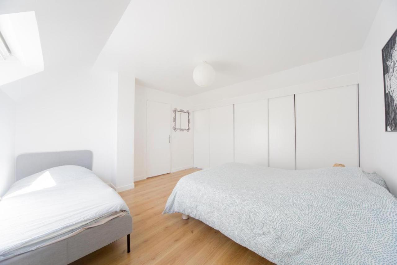 Le Perruche Apartment Collegien Luaran gambar